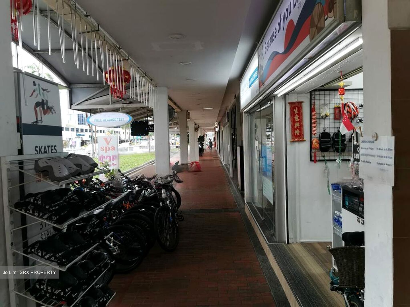 Parkway Parade (D15), Retail #486673351